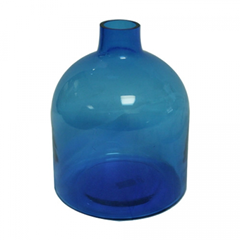 Blue jug vase for wedding reception centerpiece