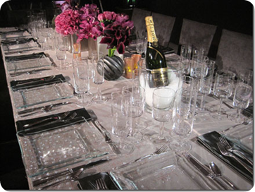 Clear Plates at tablescapes table decor setting